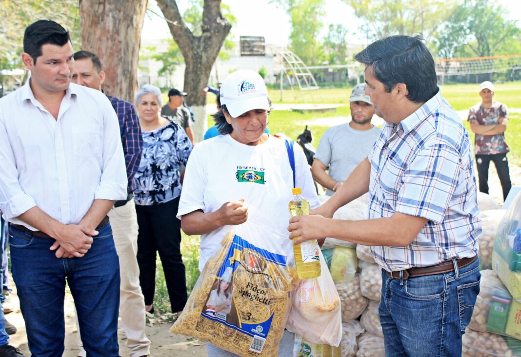 EBY anuncia entrega de millonario aporte para pescadores de Ñeembucú