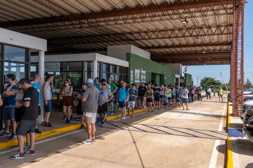 Cruce Fronterizo genera gran movimiento de pasajeros en el primer día de habilitación